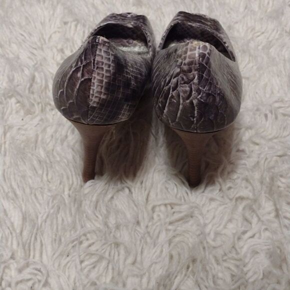 steve madden snake print heels - Picture 4 of 8
